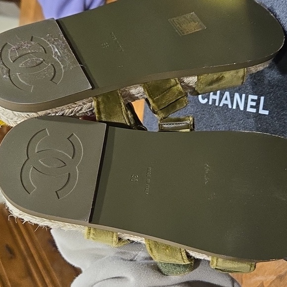 Chanel Velvet Velcro Sandal - Picture 4 of 7